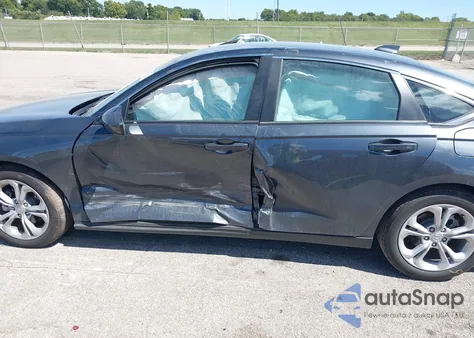 2025 Honda Accord Lx z USA, uszkodzony, nr VIN 1HGCY1F20SA018114